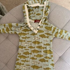 Milk barn hooded jumper